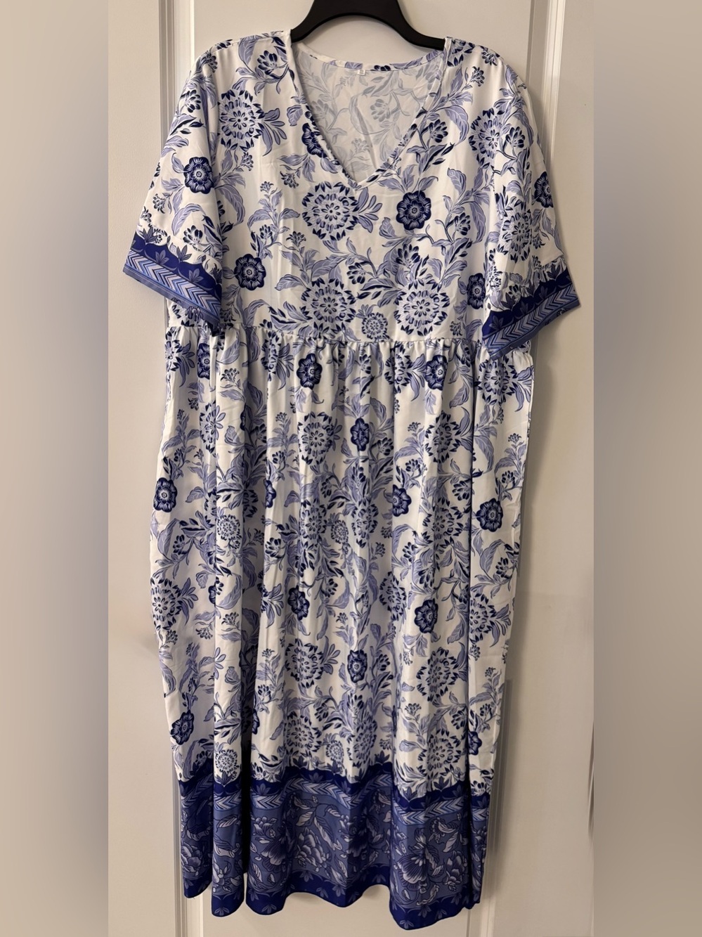 #z302  Imperial Blue & White Dresden Inspired Caftan Pullover Short Sleeve Dress